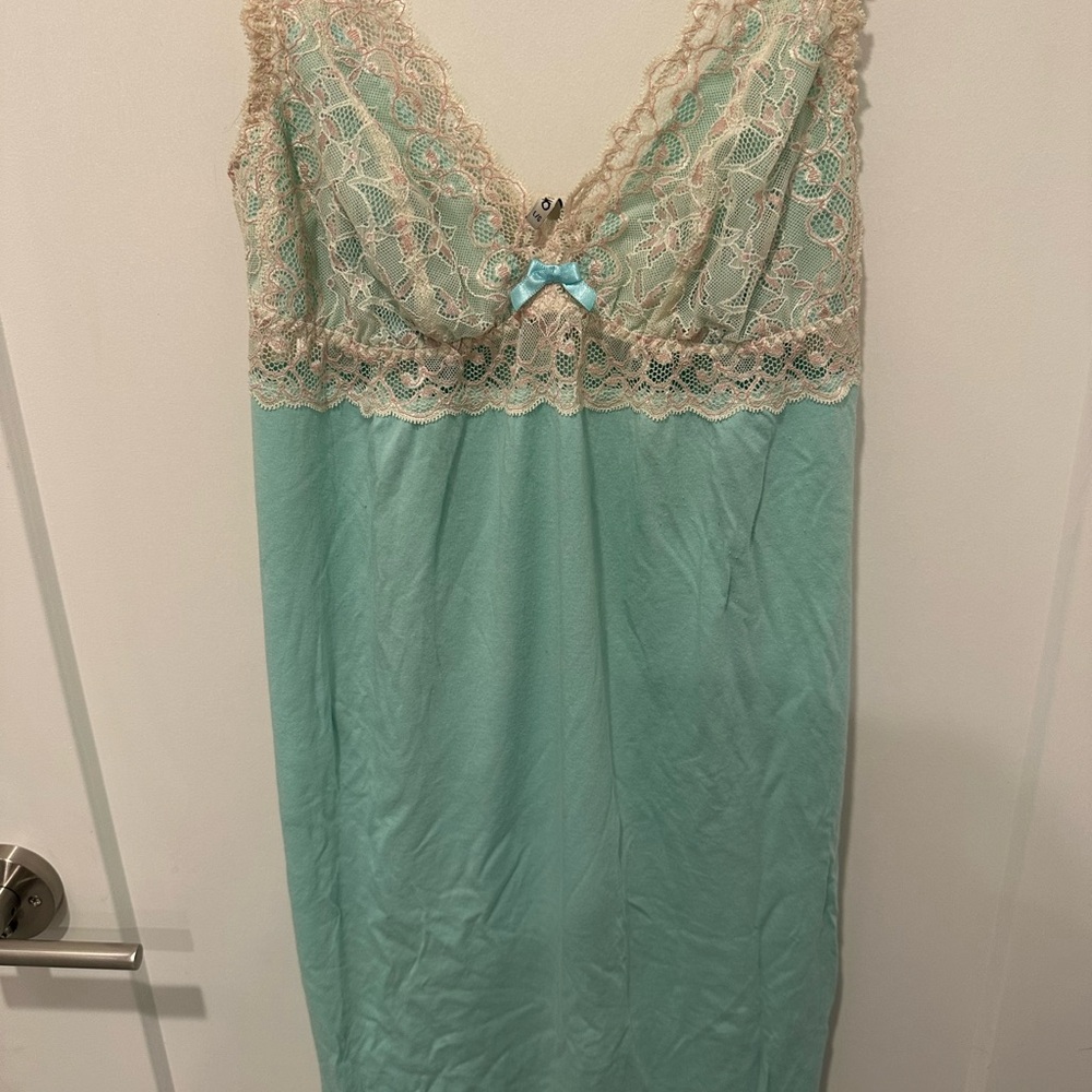 100% cotton Romantic Mint and Cream Chemise with Lace Detail
